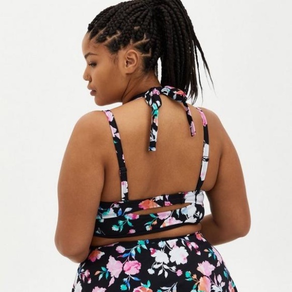 Torrid Underwire Halter Plunge Bikini Top Women’s Plus Size 5x D/DD - Picture 2 of 14